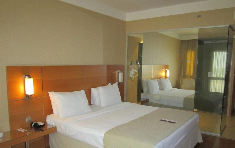 Anemon Grand Malatya Otel Zewnętrze zdjęcie