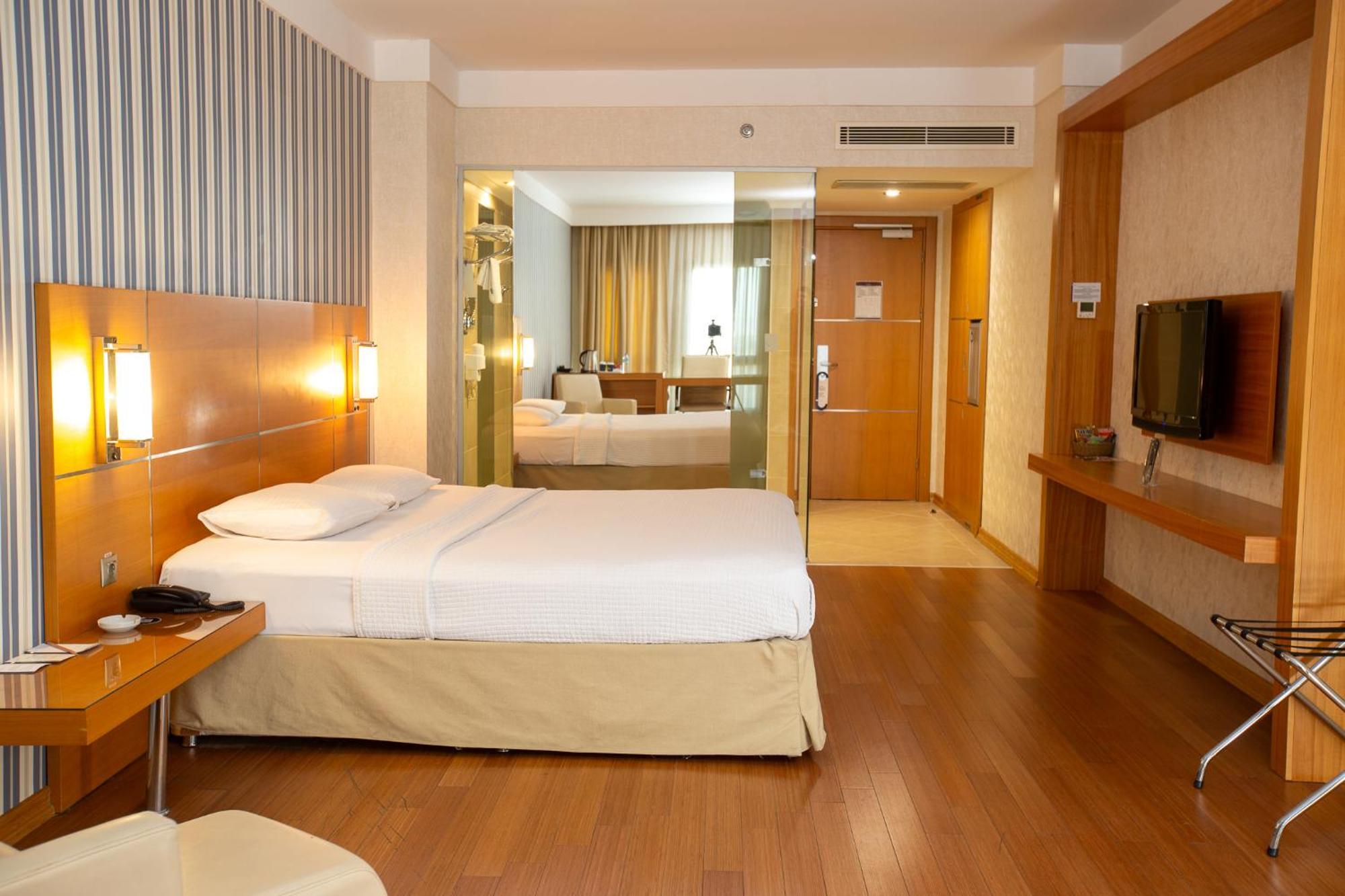 Anemon Grand Malatya Otel Zewnętrze zdjęcie