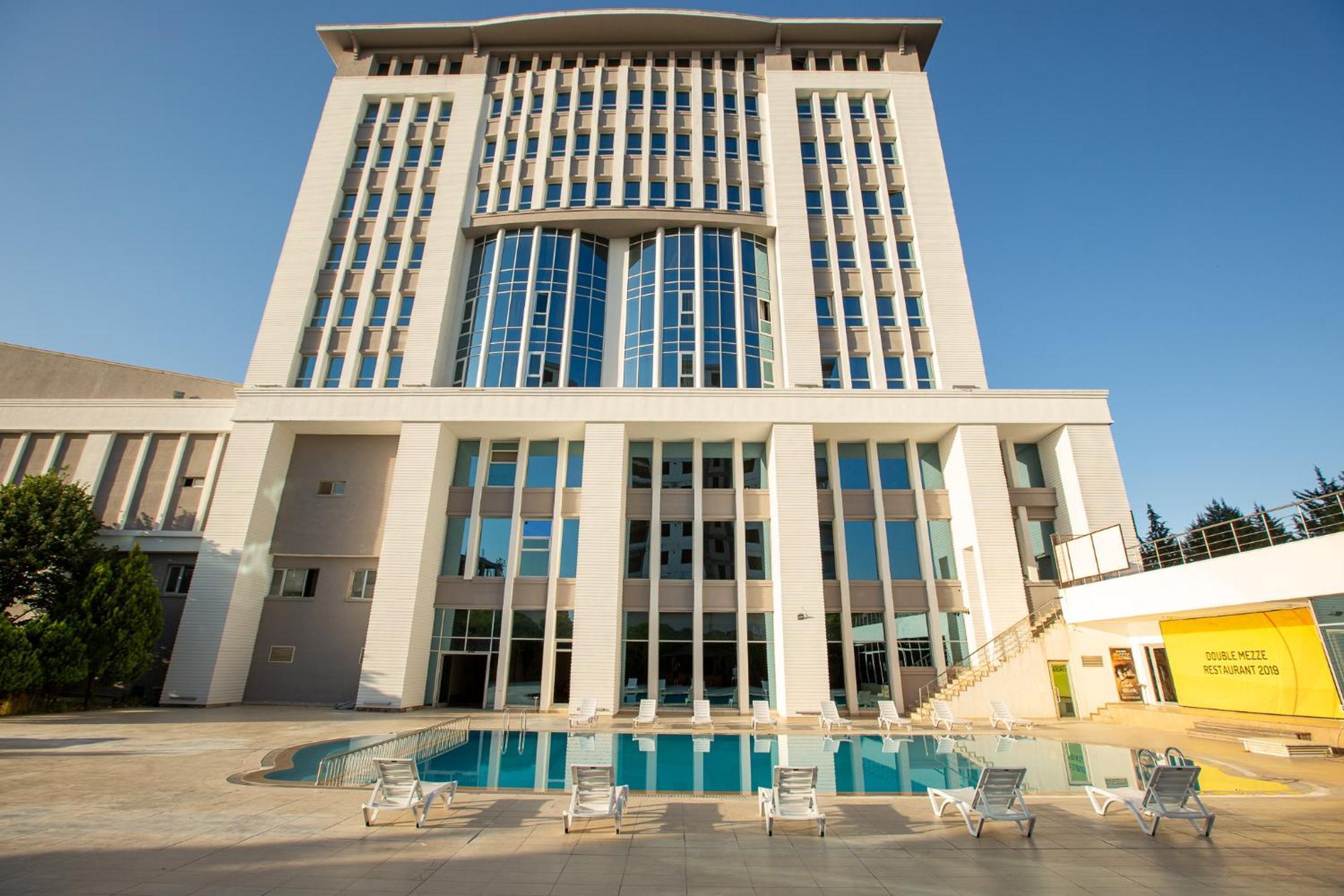 Anemon Grand Malatya Otel Zewnętrze zdjęcie