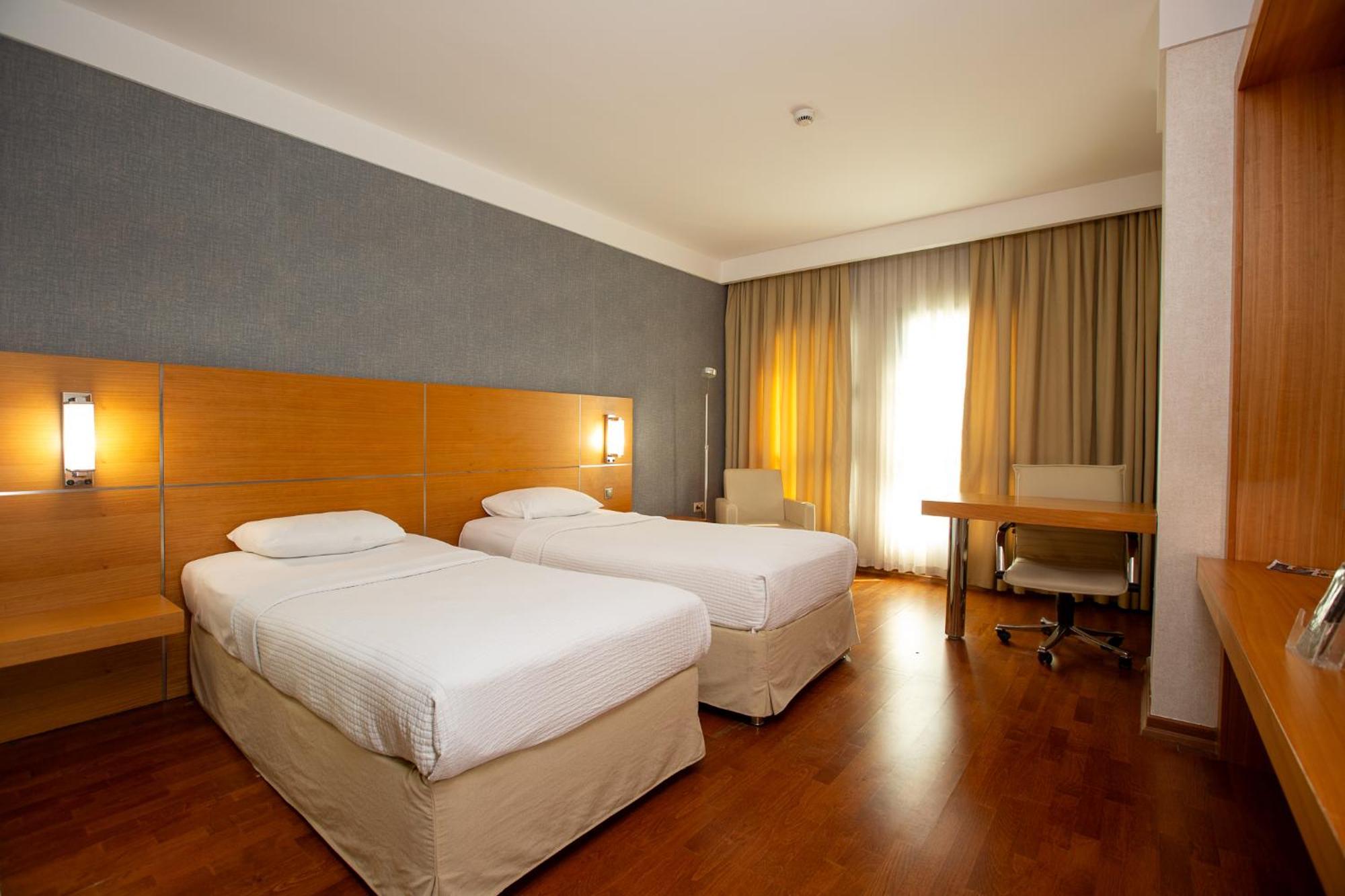 Anemon Grand Malatya Otel Zewnętrze zdjęcie